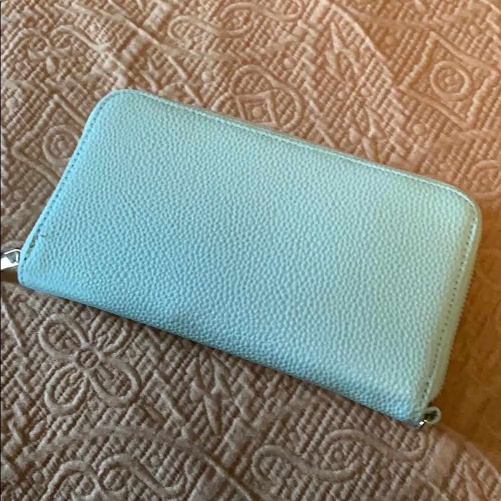 Wallet by Thirty One